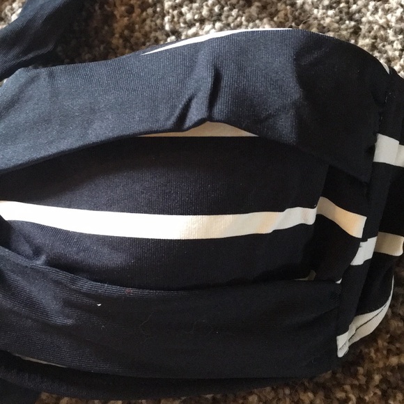 NWT LIZ CLAIBORNE SWIM BIKINI TOP TIES 12 black/wh - Picture 4 of 7